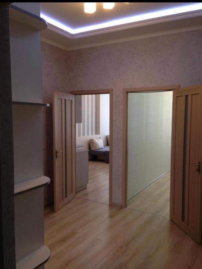 Uno Apart Hotel Kiew Exterior foto